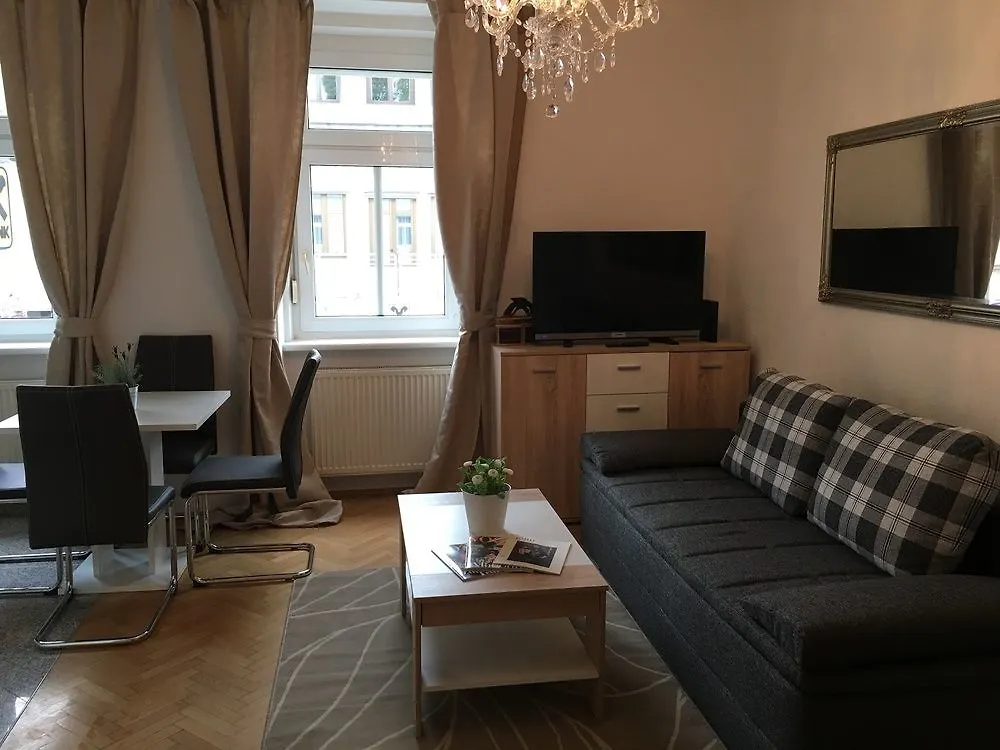 هيمبرغ Vienna Airport Residences شقة فندقية
